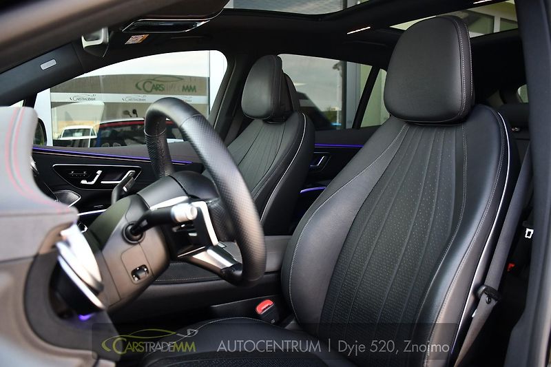 Mercedes-Benz EQS SUV 580 4MATIC AMG - fotka 11 z 62