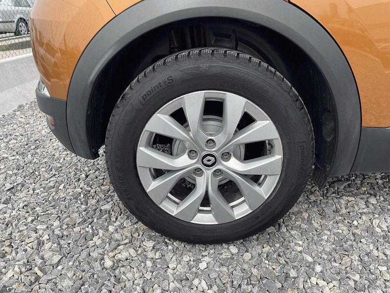Renault Captur (2023) 1.0 TCe,67kW,Intens,1.Maj,ČR - fotka 31 z 32