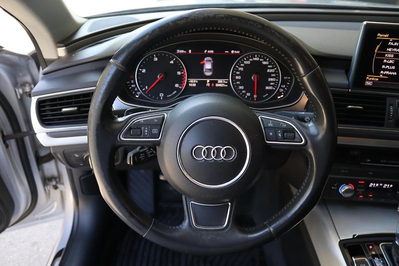 Audi A7 3.0TDI V6 QUATTRO 180kW DPH - fotka 25 z 50