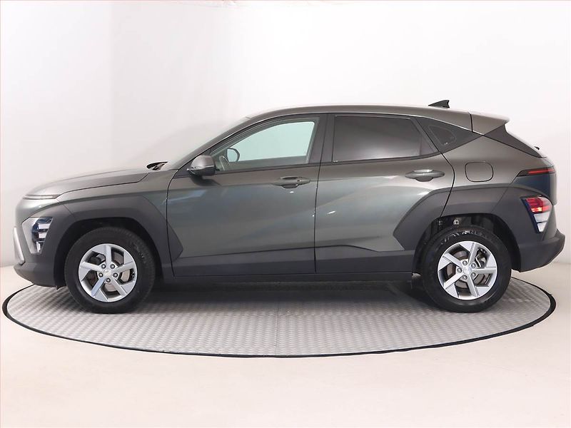 Hyundai Kona (2024) 1.0 T-GDI, Automat, Serv.kniha - fotka 3 z 20