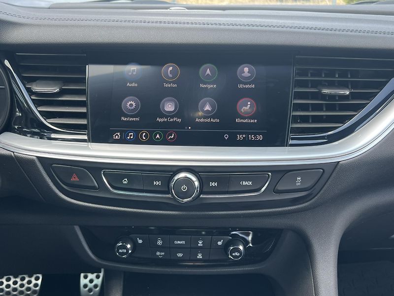 Opel Insignia (2022) 2.0CDTi 128kW AUTOMAT ELEGANCE - fotka 13 z 31