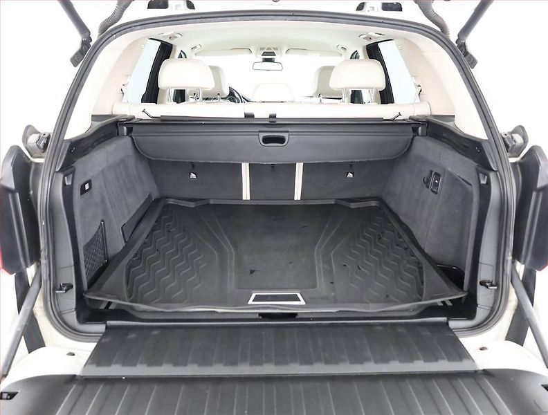 BMW X5 (2018) xDrive25d - fotka 20 z 21