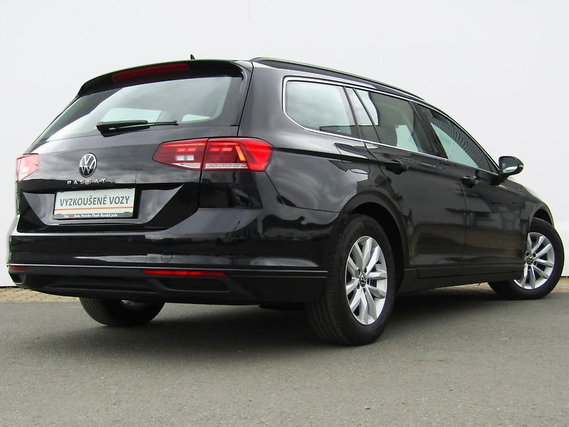 Volkswagen Passat Business 2.0 TDI 110KW DSG Var - fotka 10 z 30