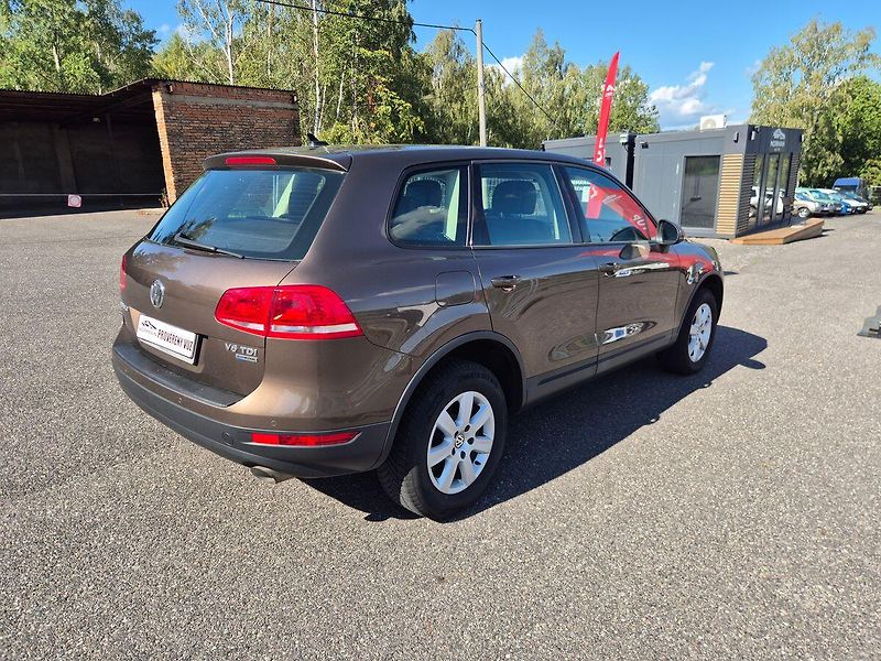 Volkswagen Touareg 3.0TDi 150kW 4x4 tažné - fotka 5 z 32