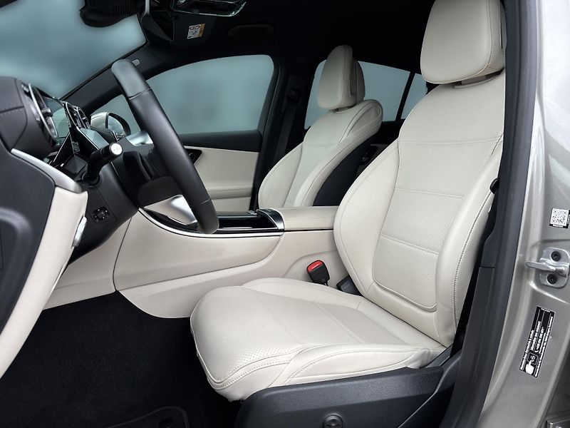 Mercedes-Benz GLC 220 d 4M Avantgarde kupé - fotka 10 z 27