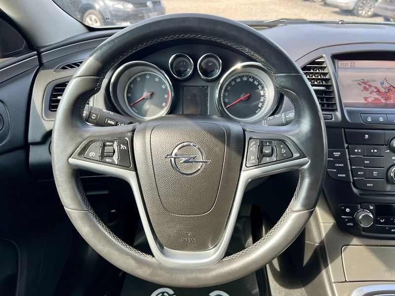 Opel Insignia (2010) 1.8i 103kW Výhřevy,Navi,Servis - fotka 13 z 18