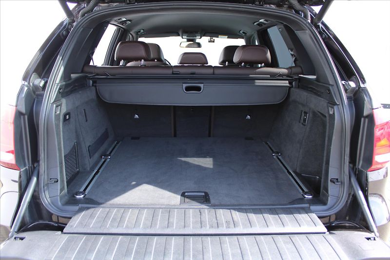 BMW X5 xDrive 30d NAVI DPH 1.MAJ ČR - fotka 13 z 26