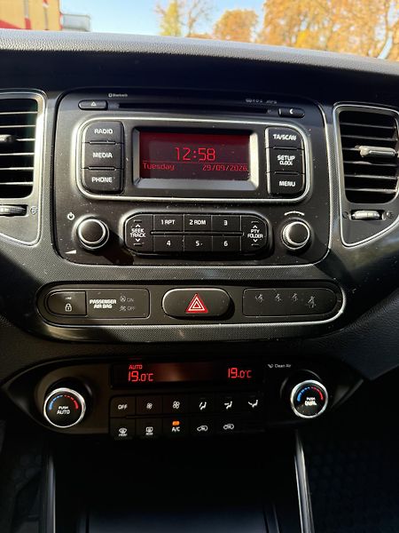 Kia Carens 1.6 GDi 99kw - fotka 7 z 10