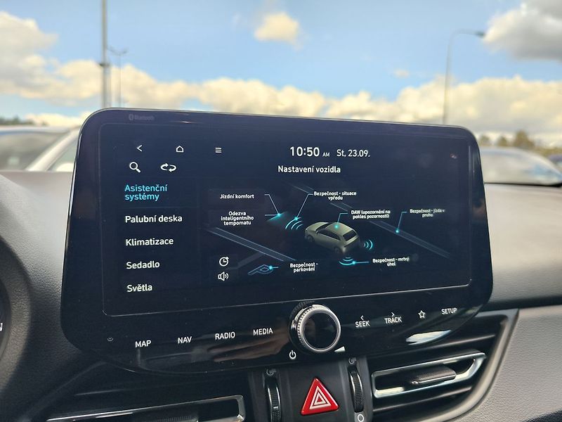 Hyundai i30 1.5 T-GDI/117kW Style Premium - fotka 18 z 36