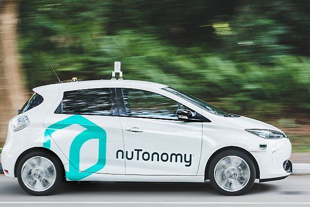 V Singapuru už jezdí samořídící taxi.