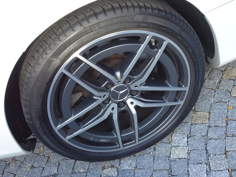 Mercedes-Benz Třídy E (2021) E53*AMG*4MATIC+*FACEL*KUPÉ*CZ! - fotka 12 z 50
