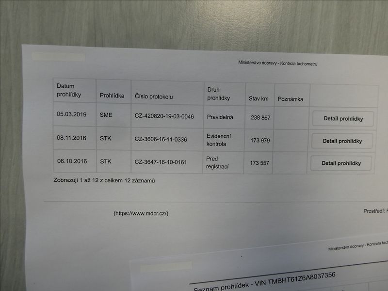 Škoda Octavia 1,6 TDi 77kW 2x kola, závěs - fotka 29 z 30