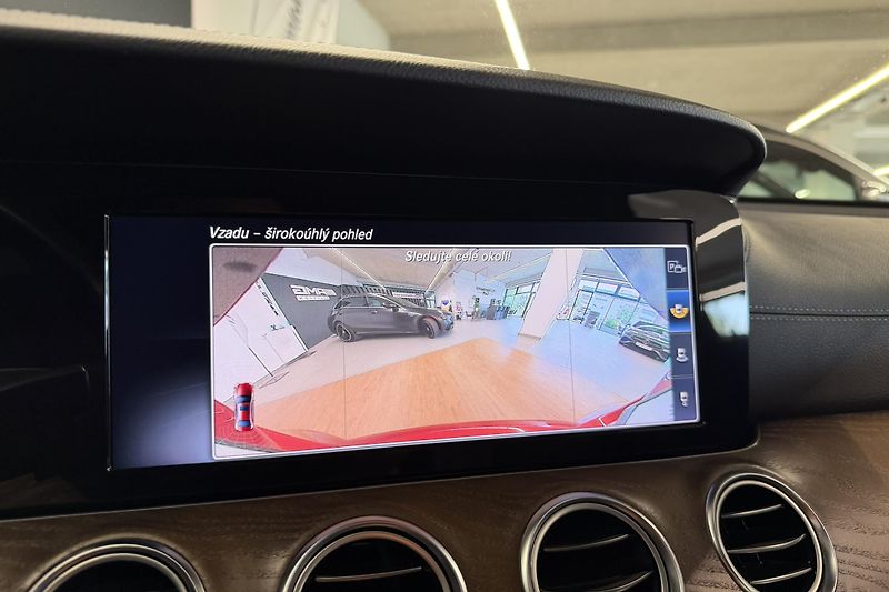 Mercedes-Benz Třídy E (2018) E 200d Exclusive - fotka 102 z 103