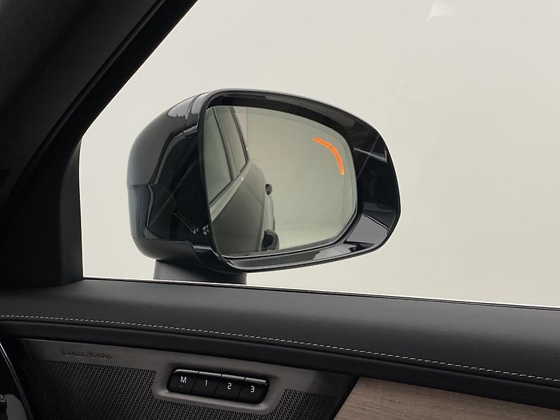 Volvo XC90 B5 AWD BRIGHT PLUS REZERVACE - fotka 38 z 64