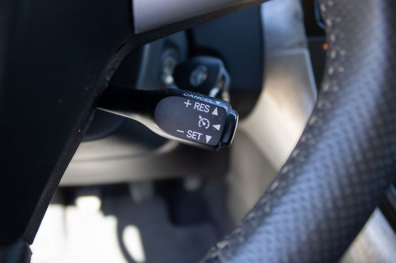Toyota Auris BEMANI, servisované - fotka 31 z 38