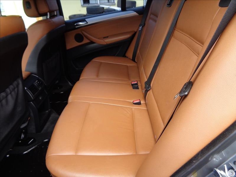 BMW X5 3,0 - fotka 11 z 20