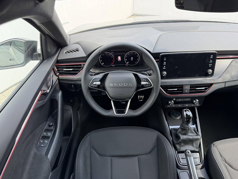 Škoda Scala (2026) Dynamic 7DSG 1,0TSI - fotka 4 z 6