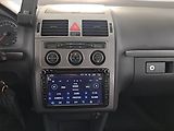 Volkswagen Touran (2006) 2.0 TDI, 7 míst, po STK, Tažné - náhled 12