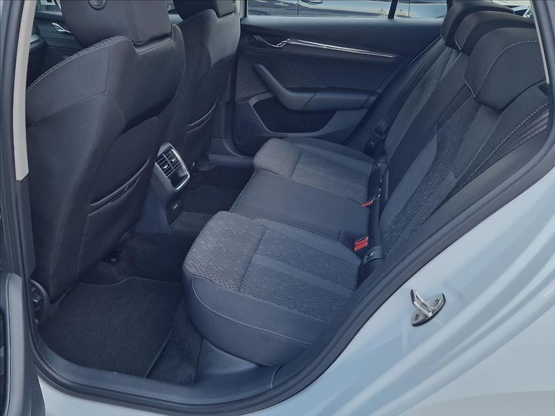 Škoda Octavia 1.5TSI G-Tec 96kW DSG Style,ČR - fotka 17 z 50