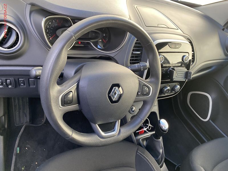 Renault Captur (2017) 0.9 TCe, AC, tempo - fotka 12 z 16