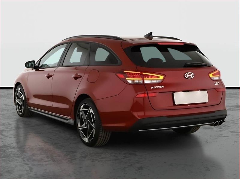 Hyundai i30 (2025) 1.5 T-GDI MHEV 48V, N-Line - fotka 4 z 17