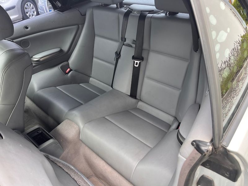 BMW M3 (2002) 3.2 i Kabrio 252 Kw - fotka 8 z 14