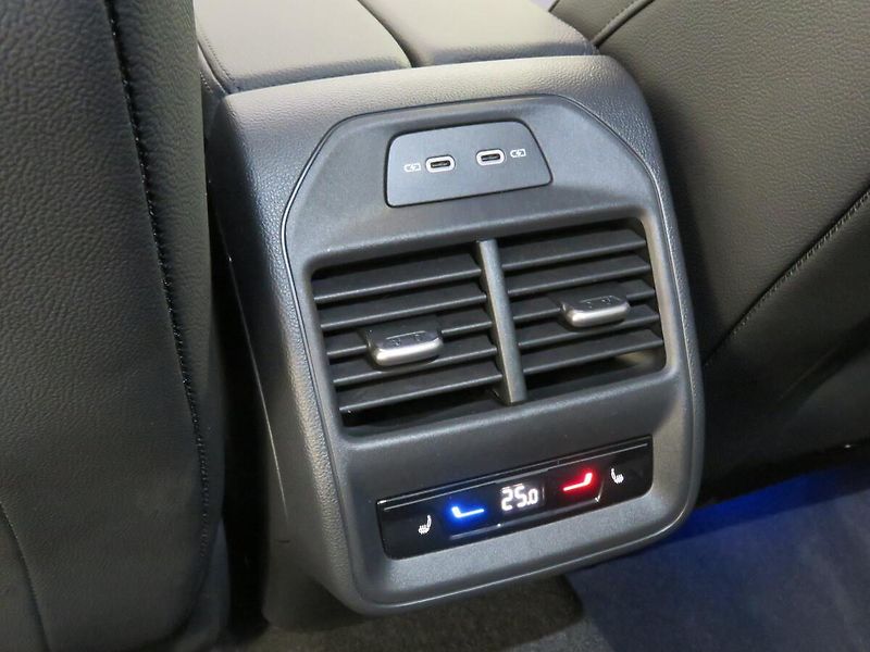 Škoda Superb - fotka 20 z 30