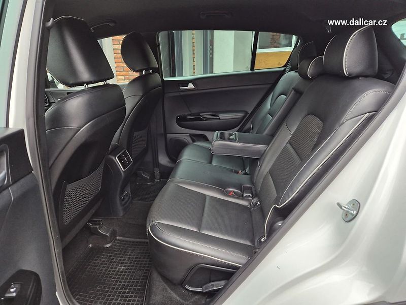Kia Sportage (2018) 1.6T-GDi 130KW GT-line 4x4  - fotka 45 z 57