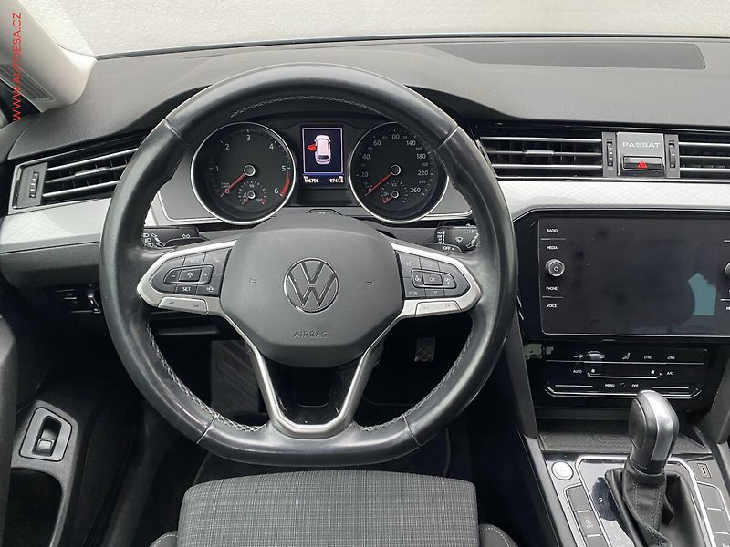 Volkswagen Passat (2021) 2.0 TDi, Business, DSG, TZ - fotka 11 z 19