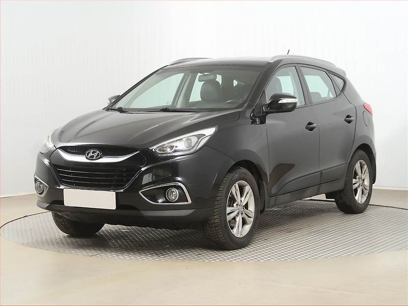 Hyundai ix35 (2014) 1.7 CRDi, Serv.kniha, Kůže - fotka 2 z 15