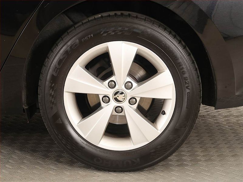 Škoda Octavia (2023) Style 2.0 TDI - fotka 15 z 19