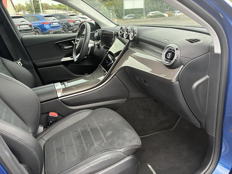 Mercedes-Benz GLC (2025) 300de 4MATIC - fotka 5 z 13
