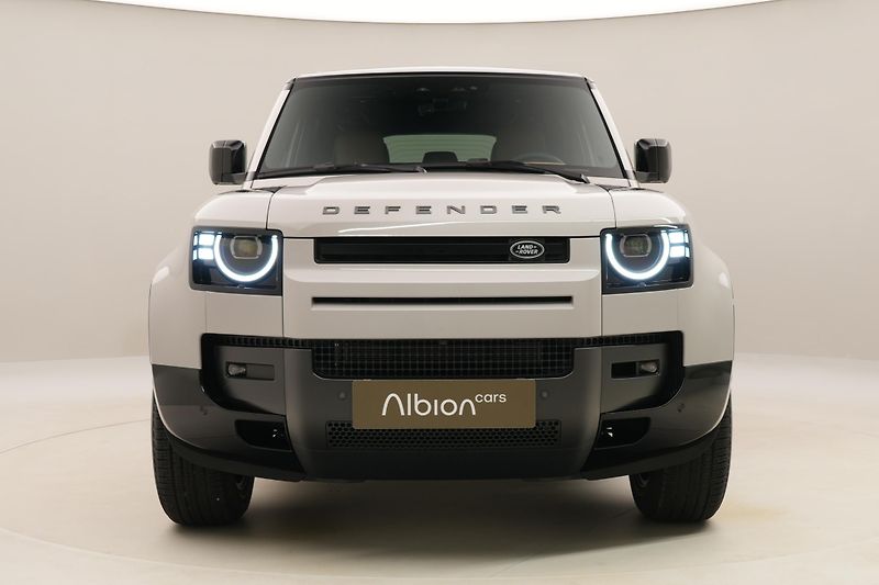 Land Rover Defender (2026) 110 D350 X-Dynamic HSE - fotka 17 z 56
