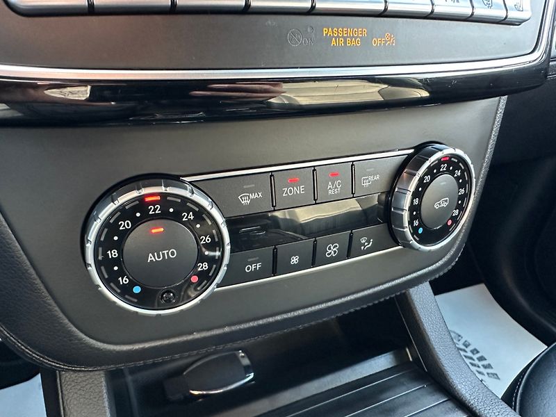 Mercedes-Benz GLE (2017) 350D 4Maric 190kw - fotka 26 z 29