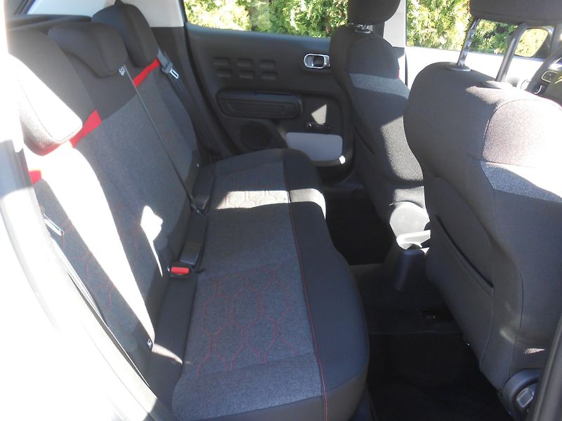 Citroën C3 NAVI, AIRBUMP,104TKm - fotka 18 z 35