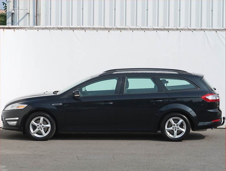 Ford Mondeo (2012) Trend 1.6 TDCi, Serv.kniha - fotka 3 z 20