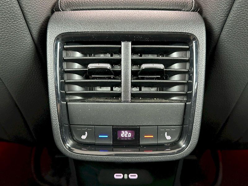 Škoda Octavia (2025) Combi DSG 2.0TSI 150kW 4x4 Spo - fotka 31 z 36