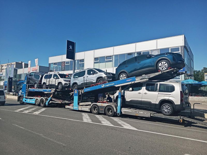 Peugeot Boxer (2024) 3500 L3H2 BlueHDi 140 MAN6 - fotka 32 z 34