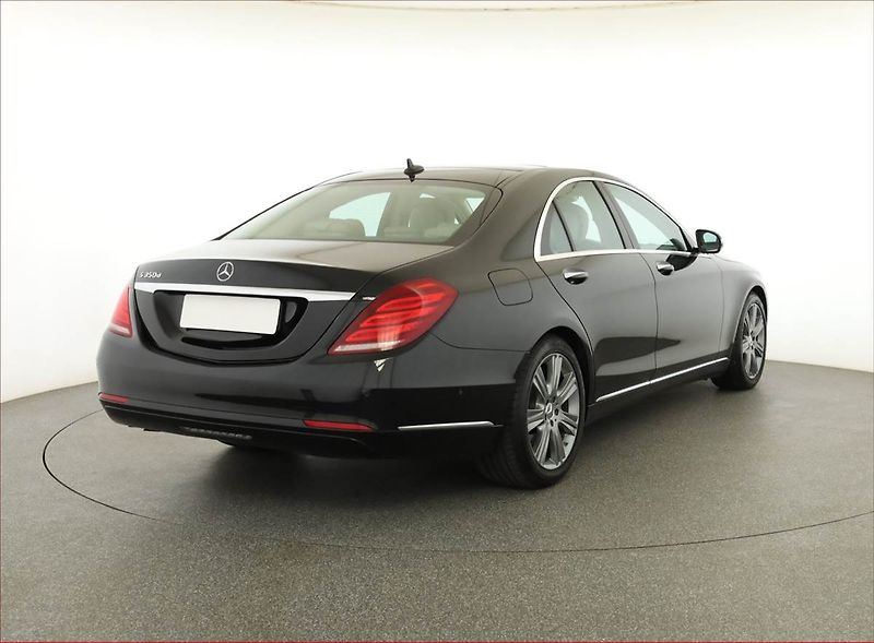 Mercedes-Benz Třídy S (2015) S 350 d - fotka 5 z 23