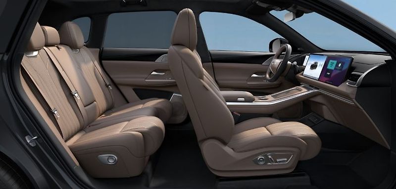 Xpeng G9 (2026) AWD Performance CZPS000205 - fotka 3 z 3