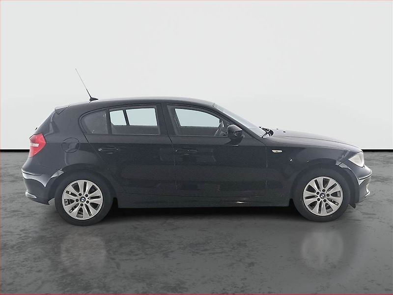 BMW Řada 1 (2010) 116d, po STK, pěkný stav - fotka 6 z 16