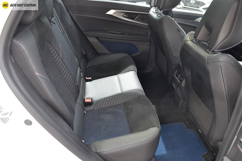 Renault Rafale esprit Alpine E-Tech full hybr - fotka 22 z 75