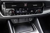 Nissan Qashqai 1,3 DIG-T  X-TRONIC N-CONNECTA - náhled 12