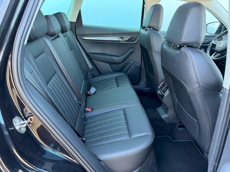 Škoda Karoq (2018) 1.5TSI 110kW DSG Style Pano Ků - fotka 26 z 35