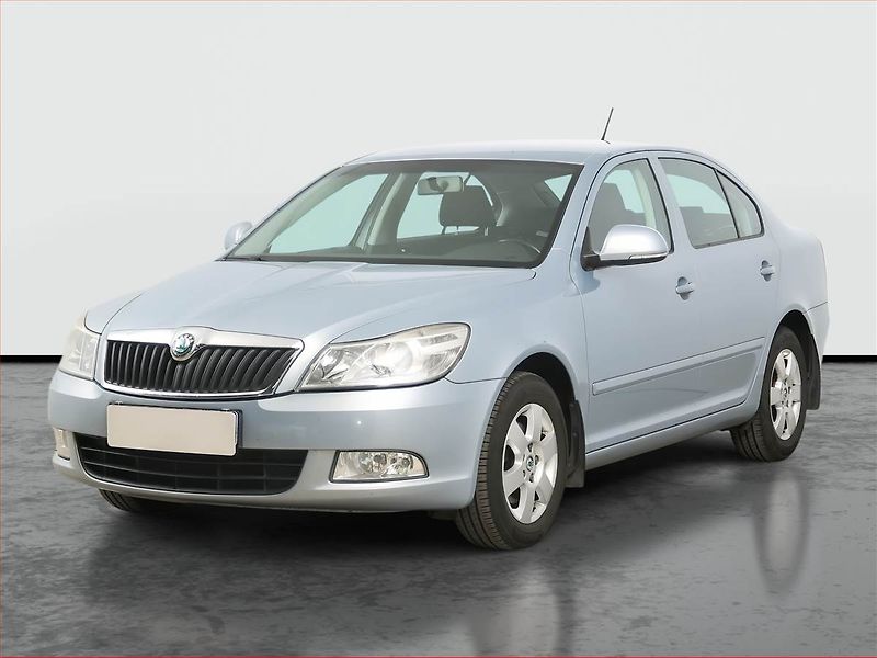 Škoda Octavia (2010) 2.0 TDI, nová STK, slušný stav - fotka 2 z 15