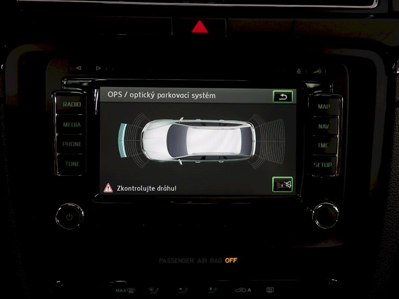 Škoda Superb (2013) L&K 2.0TDI 125KW 4x4 WEBASTO P - fotka 25 z 34
