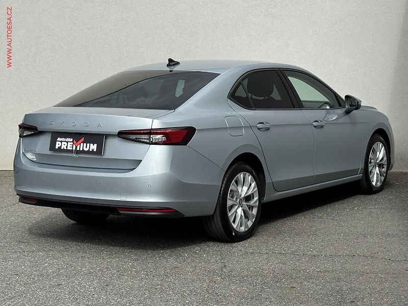 Škoda Superb (2025) 2.0 TDi, 1.maj,ČR, Selection - fotka 4 z 35