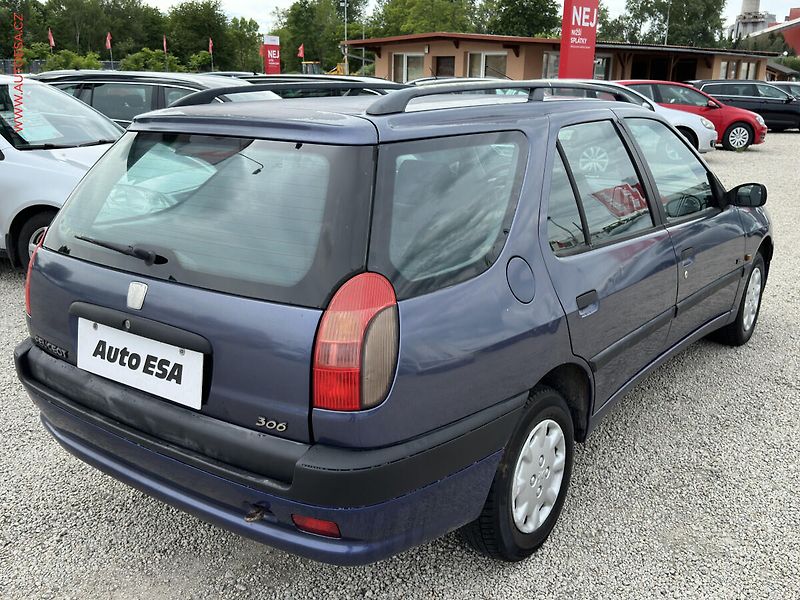 Peugeot 306 (1998) 1.4i - fotka 4 z 16
