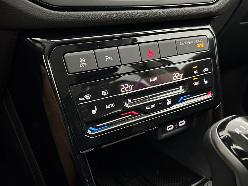 Volkswagen T-Cross (2025) SUV - fotka 19 z 26