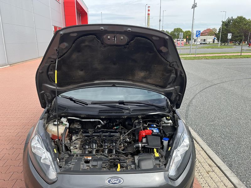 Ford Fiesta 1.25 i ČR - fotka 25 z 31